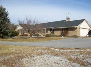 6813 Woodville Rd, Mount Airy, MD 21771