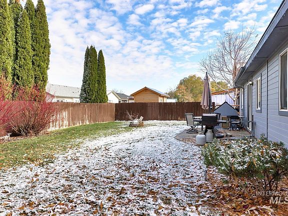 4th image of 726 Aberdeen Dr
