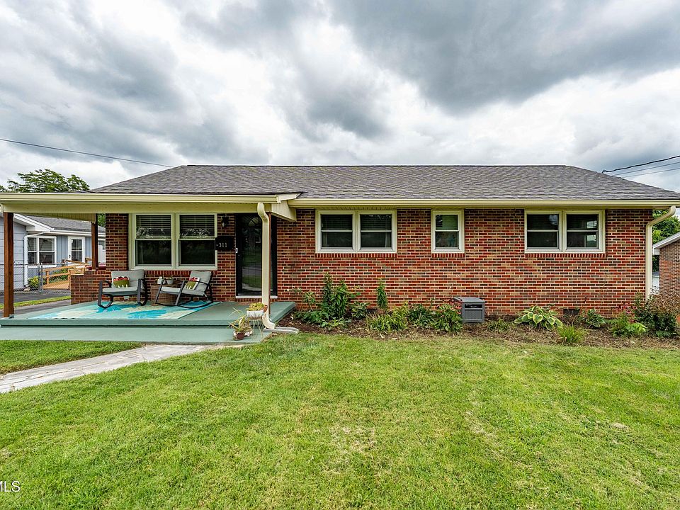 1st image of 311 Greenway Dr