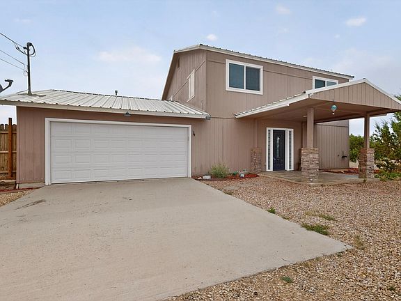 2nd image of 4 Cavenee Cir