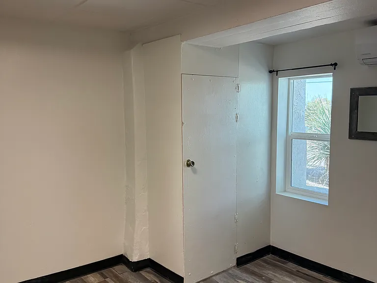 1301 N Virginia St #3 — Photo 9
