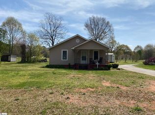 123 Pine Ridge Rd, Lyman, SC 29365