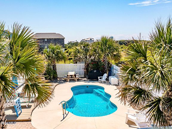 4th image of 400 Ocean Ridge Drive