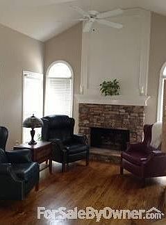 Inviting Keeping Room with Fireplace
						:
						Gorgeous Stacked-Stone Fireplace w/ Raised Hearth & Gas Logs, Hardwood Floors,