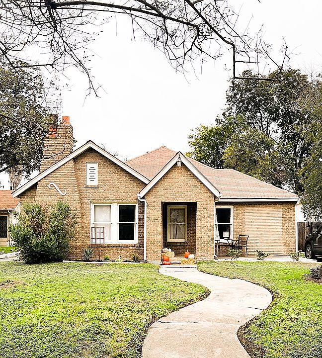 1st image of 447 Furr Dr