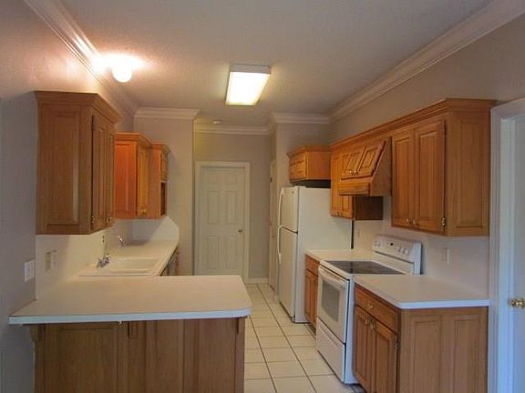 4th image of 2679 E Dewberry Ct