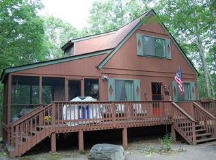 326 Forest Dr, Lords Valley, PA 18428