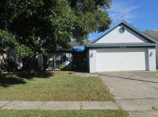 1124 Hardwood Dr, Valrico, FL 33596