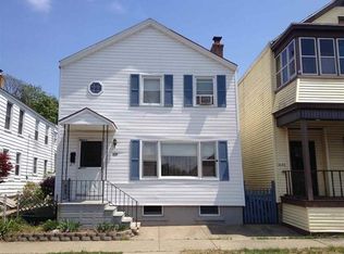 1622 7th Ave, Watervliet, NY 12189