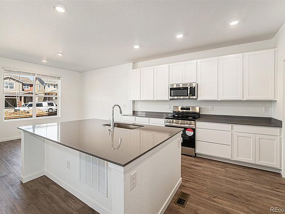3rd image of 653 Flintwood Place