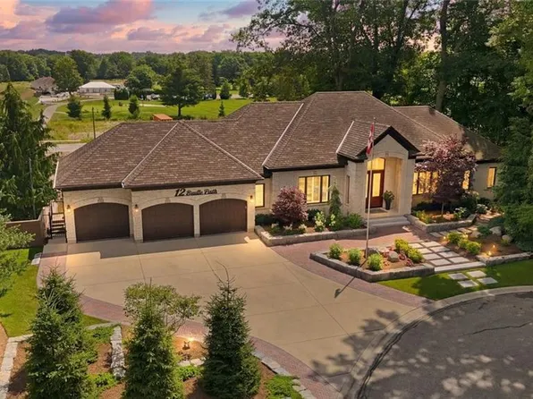 12 Bridle Path, Tillsonburg, ON N4G 5L9