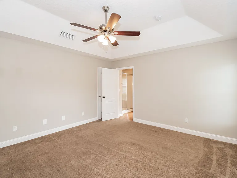 12099 Hayden Lakes Cir — Photo 7