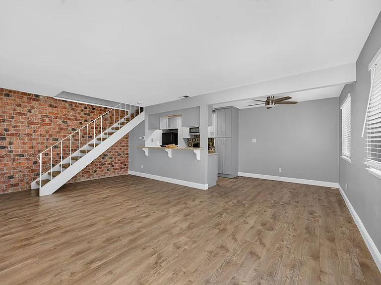 6252 Cavan Dr #3 — Photo 10