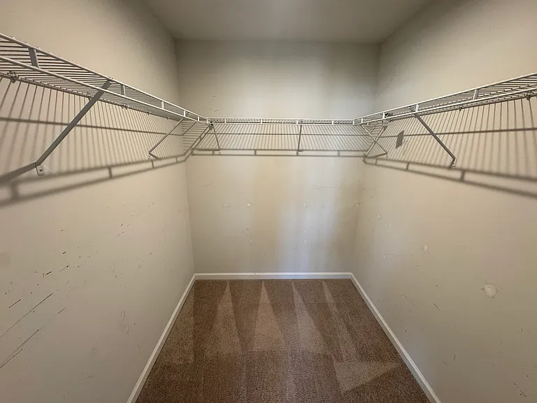 204 Dietz Dr — Photo 14