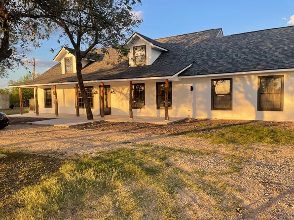 210 County Road 4643