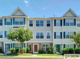 83 Nathan Blvd #35, Parlin, NJ 08859