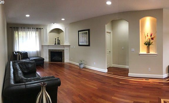 5th image of 16810 NE 6th St