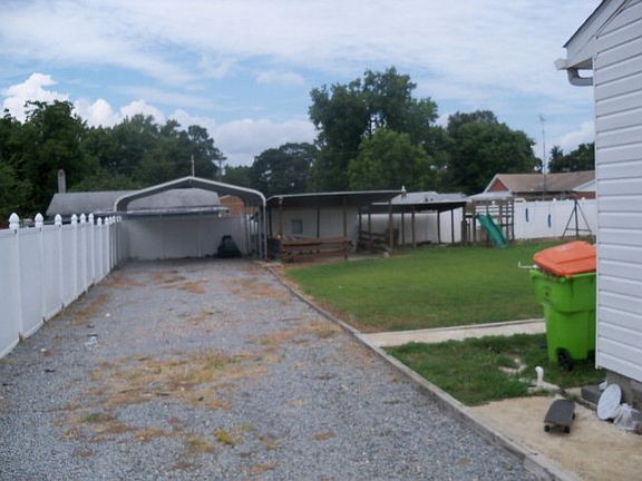 2nd image of 1486 Highway 158