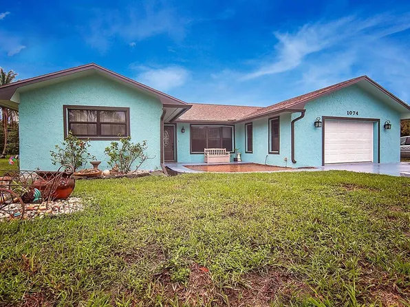 1074 NW 12th Ter, Stuart, FL 34994