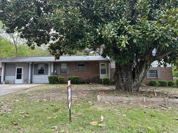 414 Kimberly Rd, Warner Robins, GA 31088