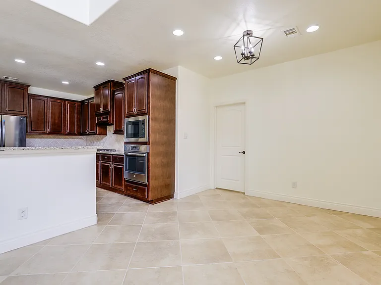 3505 Harvest Moon Ln — Photo 19