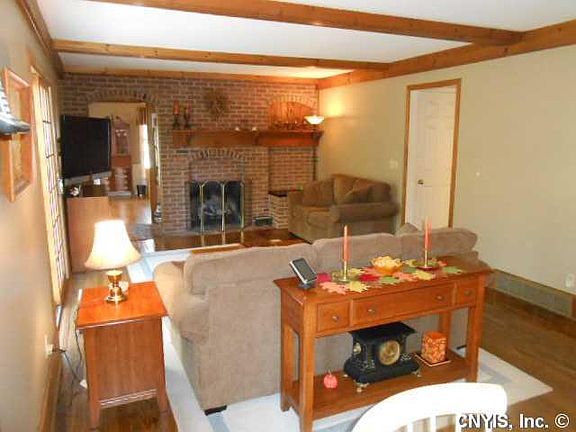 5th image of 8757 Blue Heron Cir