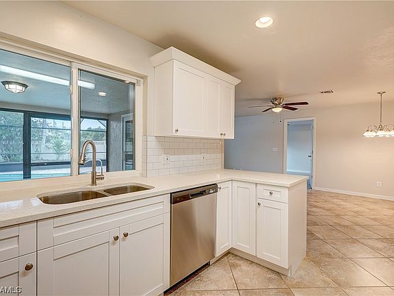 5th image of 1316 SE 29th Terrace