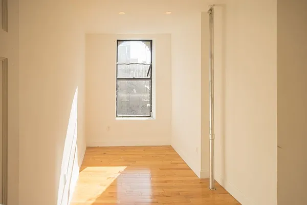 Rented by Platinum Properties | media 18