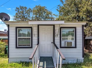 107 E 11th St, Kemp, TX 75143