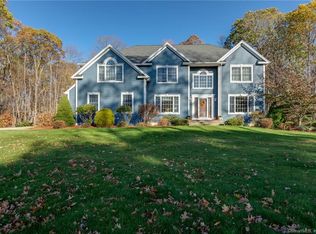 39 Noor Dr, Coventry, CT 06238