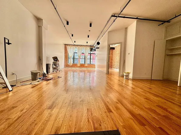 9 Mckibbin Court image 2 of 31