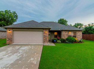 20 Trinity Dr, Cabot, AR 72023