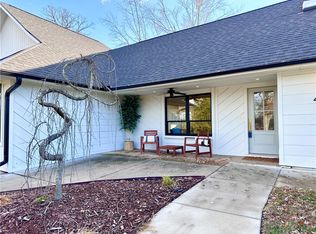 401 Trails End Ln, Bentonville, AR 72712