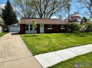 339 Danesmoor Rd, Holland, OH 43528