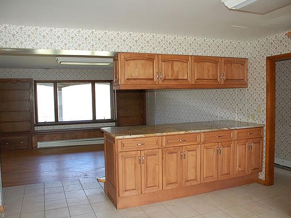 5th image of 29576 Hidden Valley Dr