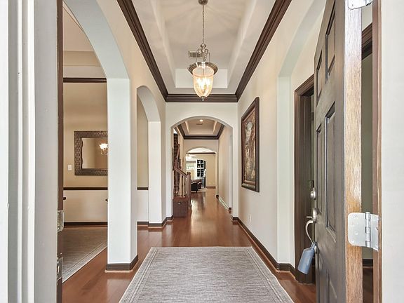 5th image of 94 N Millsap Cir