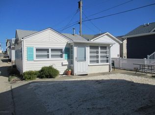 19 E Shell Way, Lavallette, NJ 08735