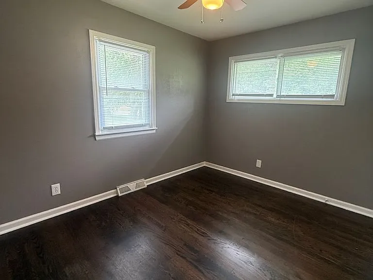 7917 Ditzler Ave — Photo 11