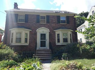 136 Bonad Rd, Brookline, MA 02467