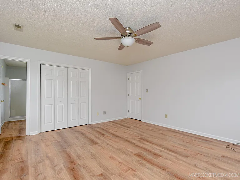 3949 Silver Chalice Dr — Photo 12