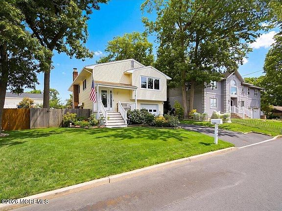 5th image of 1944 Pine Meadow Avenue