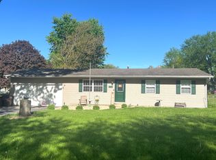 331 Rosalind Rd, Rochelle, IL 61068