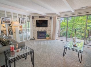 92 Waters Edge Ct #15-1B, Lake Ozark, MO 65049