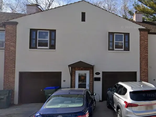 5603 Badger Ct, Greendale, WI 53129
