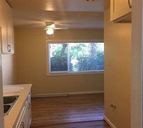 3rd image of 1400 E Florida St APT 3