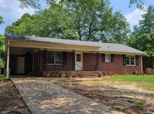 272 E Broad St, Winder, GA 30680