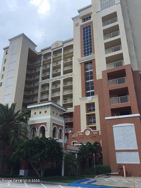 1st image of 93 Delannoy Ave APT 704