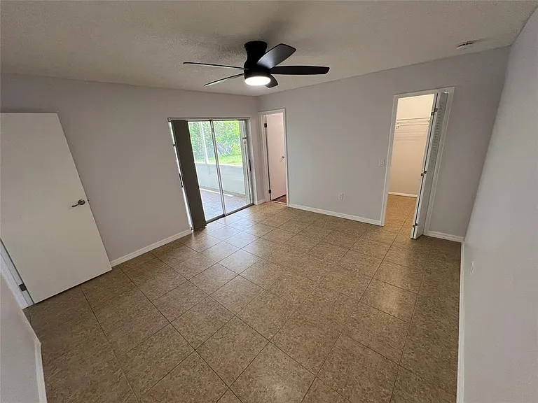 2650 NW 94th Way — Photo 12