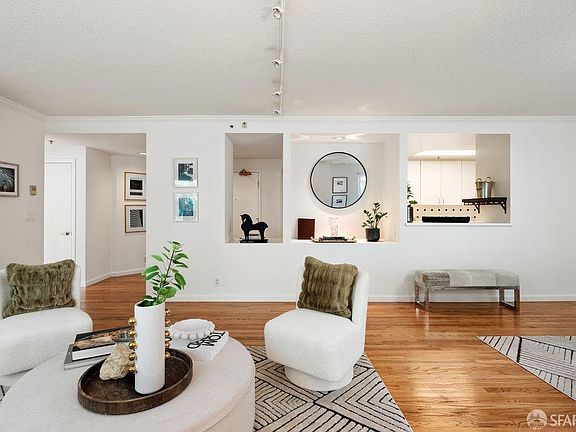 5th image of 111 Chestnut St Unit 203