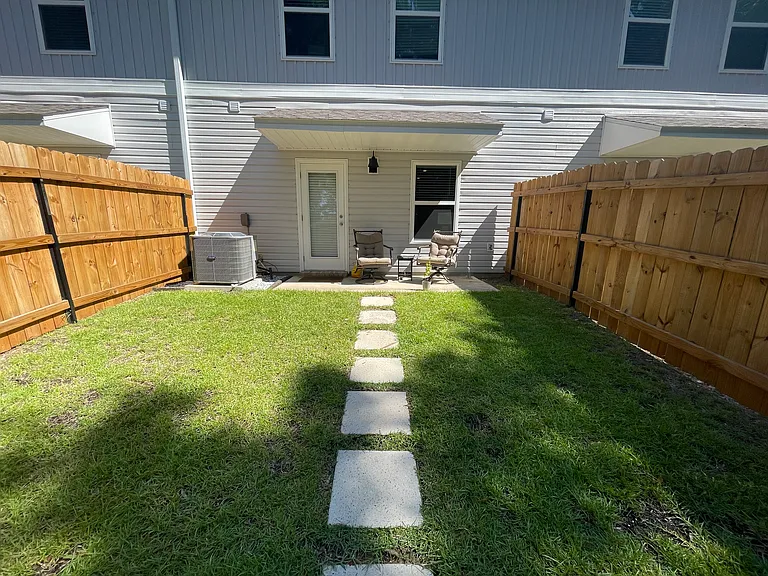 1227 Fairchild Village Dr — Photo 10